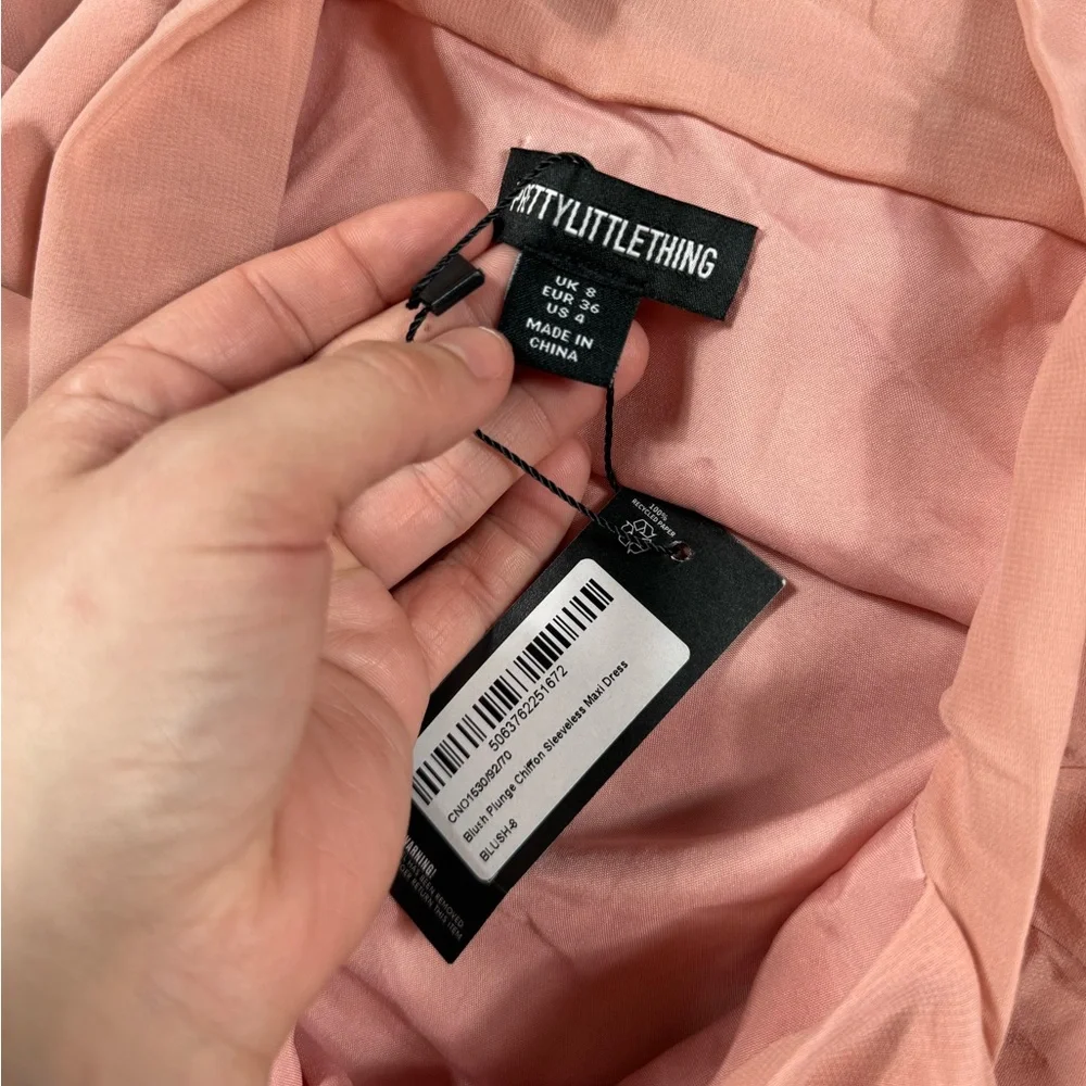 Prettylittlething blush plunge chiffon sleeveless maxi dress size 4 NWT - Picture 7 of 7
